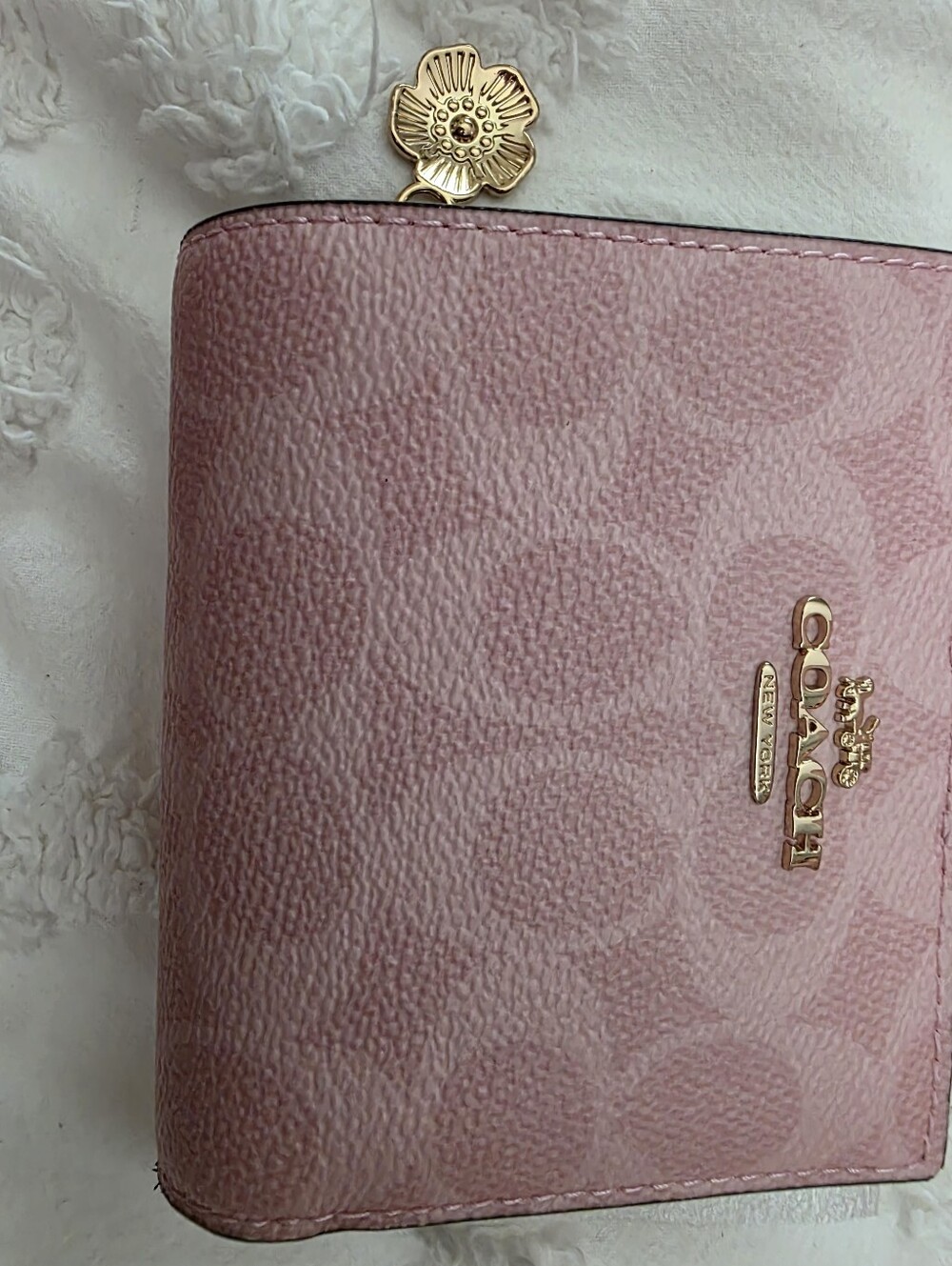 Coach Powder Pink Small Bucket Matching Wallet - Picture 4 of 5